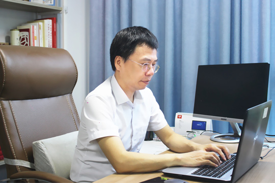 专访k1十年体育品牌：从默默无闻到“巨人”，实力铸就辉煌